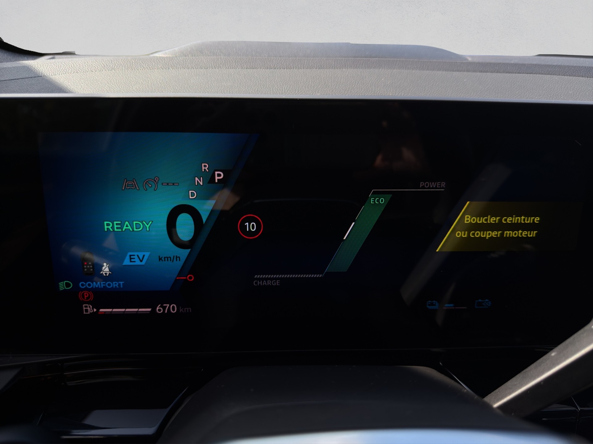 RENAULT Espace 1.2 E-Tech 200 Iconic 7-Sitze-image-10