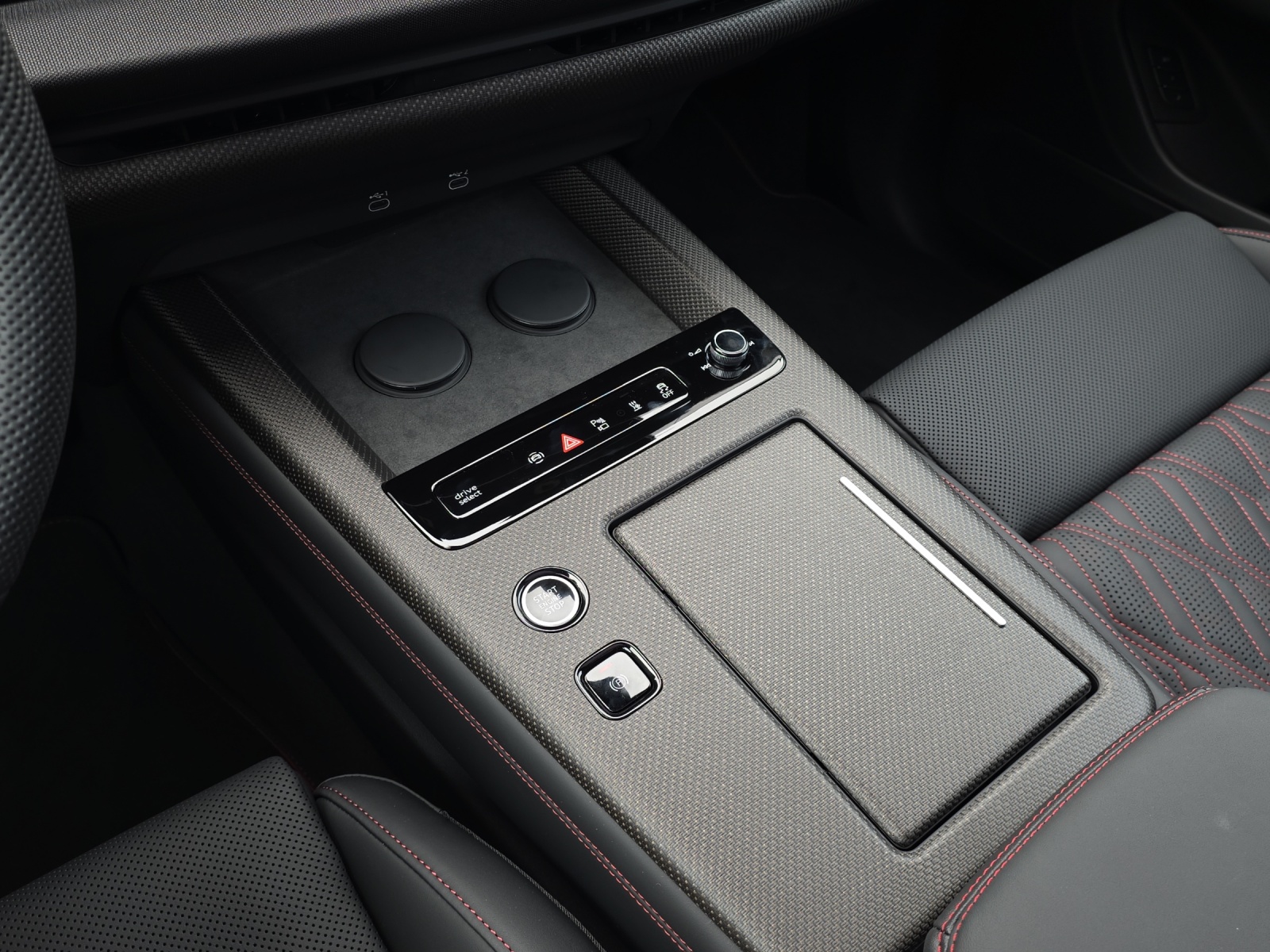 AUDI Q7 SUV TDI quattro 220 kW-image-12