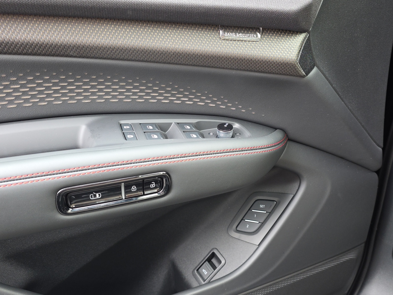 AUDI Q7 SUV TDI quattro 220 kW-image-13