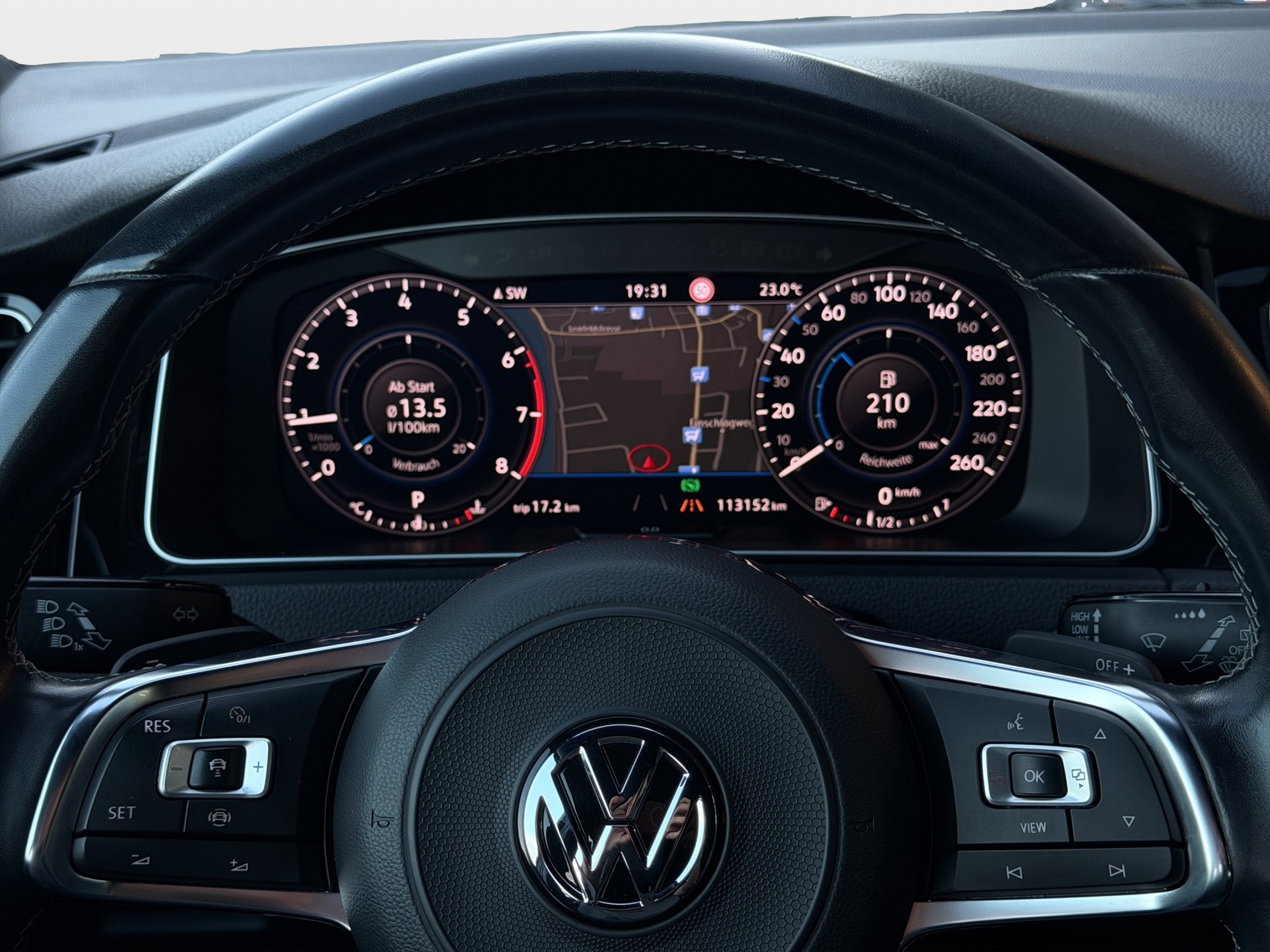 VW Golf 1.5 TSI EVO Highline DSG*R-Line*Frisch ab MFK,1 Jahr oder 20'000km Garantie auf Motor und Getriebe*-image-11