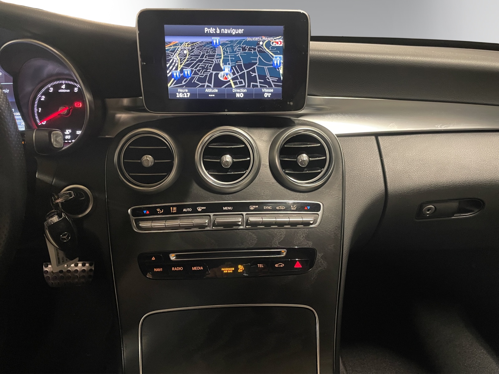 MERCEDES-BENZ C 400 4Matic 7G-Tronic-image-11