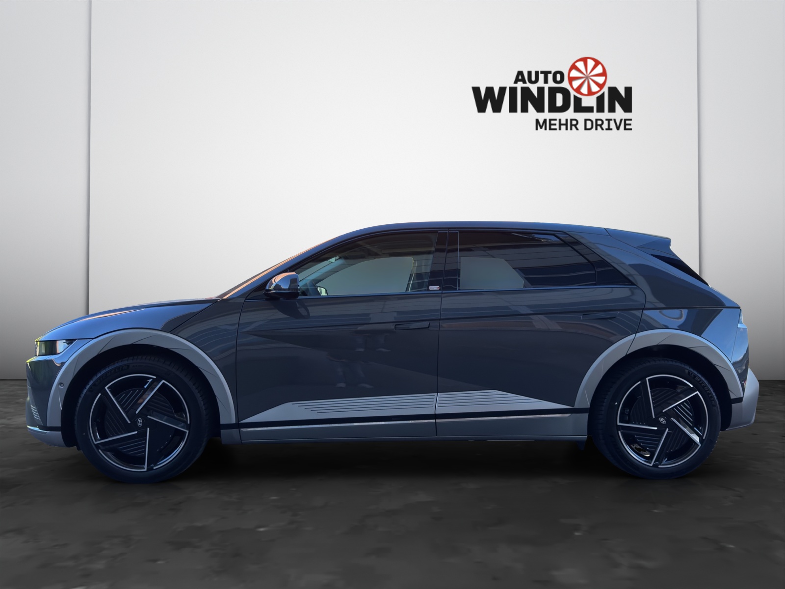 HYUNDAI Ioniq 5 84 kWh Vertex 4WD 20" Wheels MY26-showroom-element-2