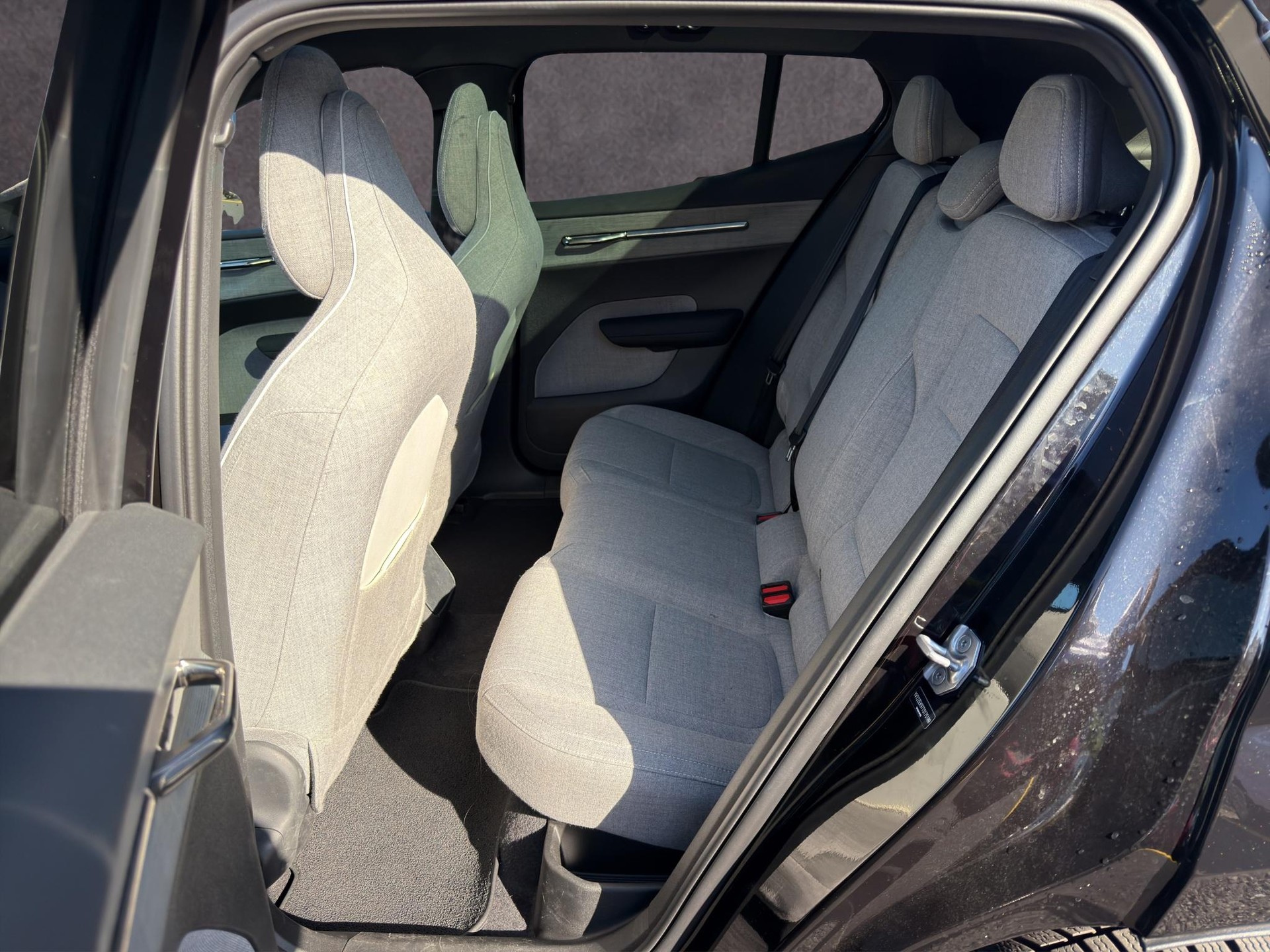 VOLVO EX30 E60 Twin Ultra Performance AWD-image-9