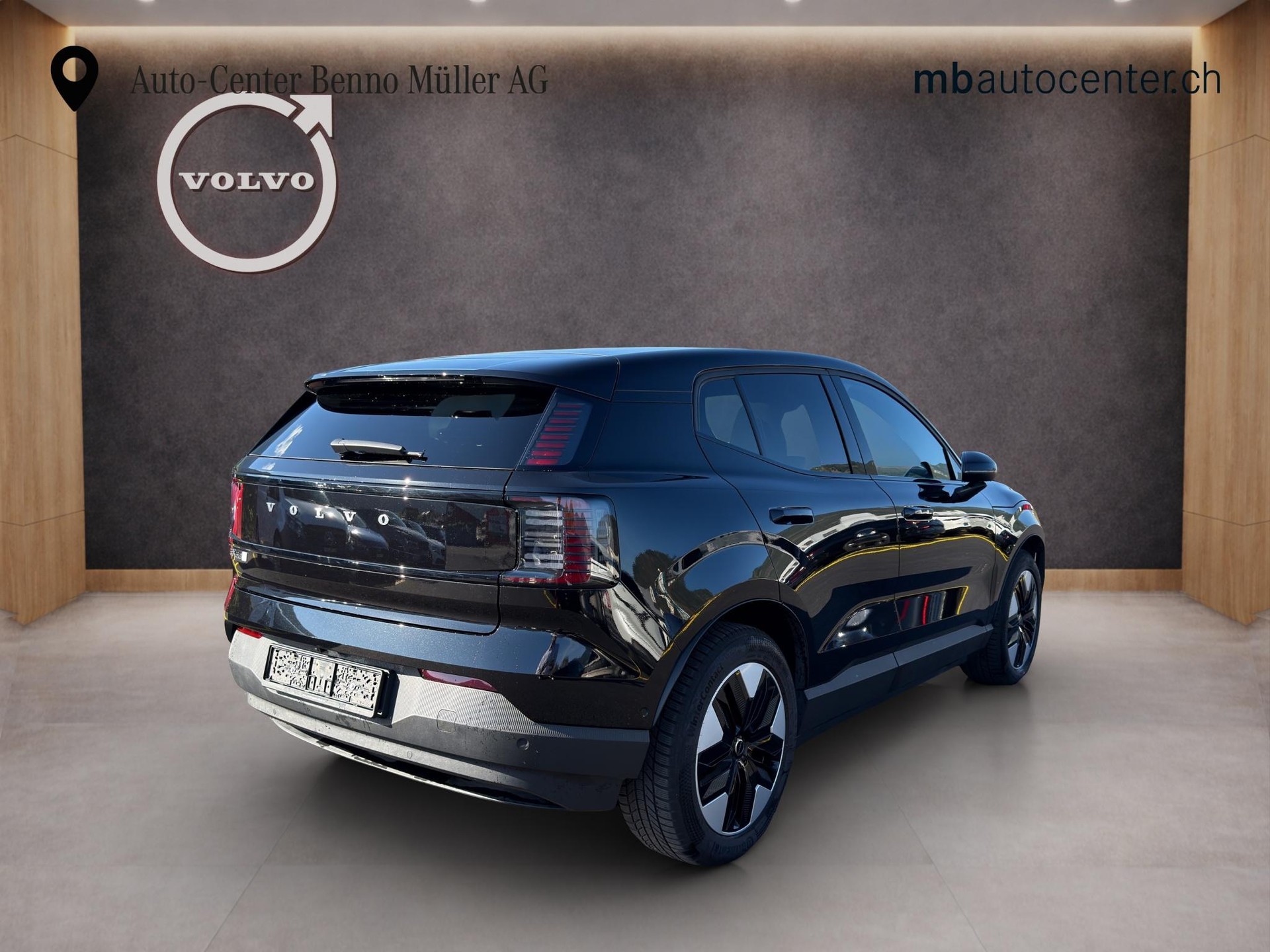 VOLVO EX30 E60 Twin Ultra Performance AWD-image-4