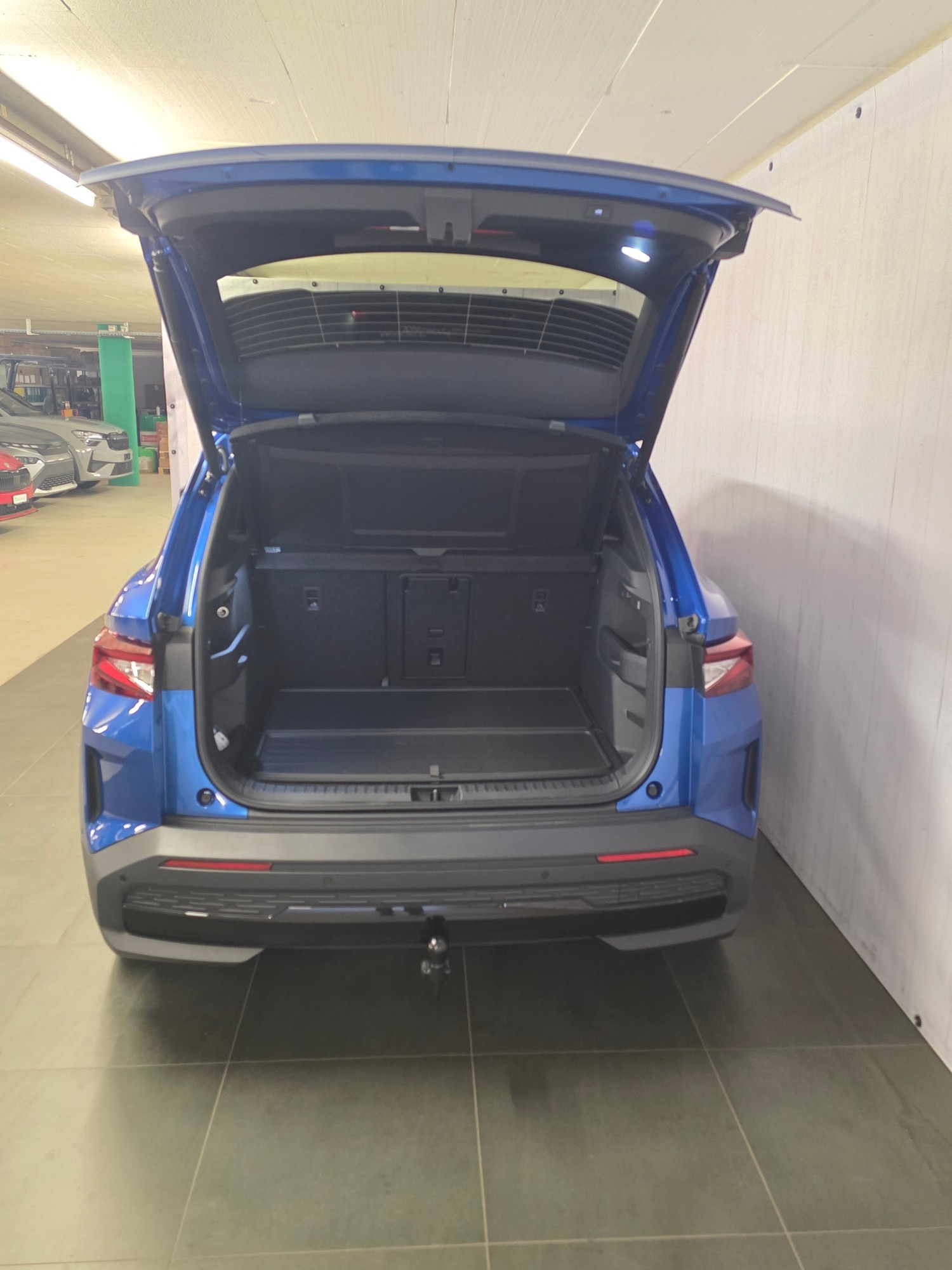 SKODA Elroq 85x Sportline 4x4-image-7