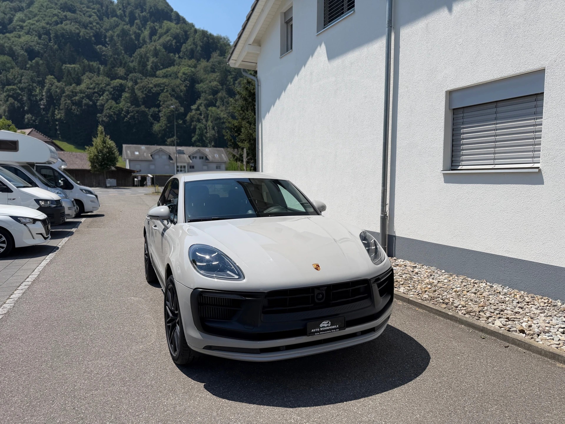 PORSCHE Macan GTS PDK-image-0