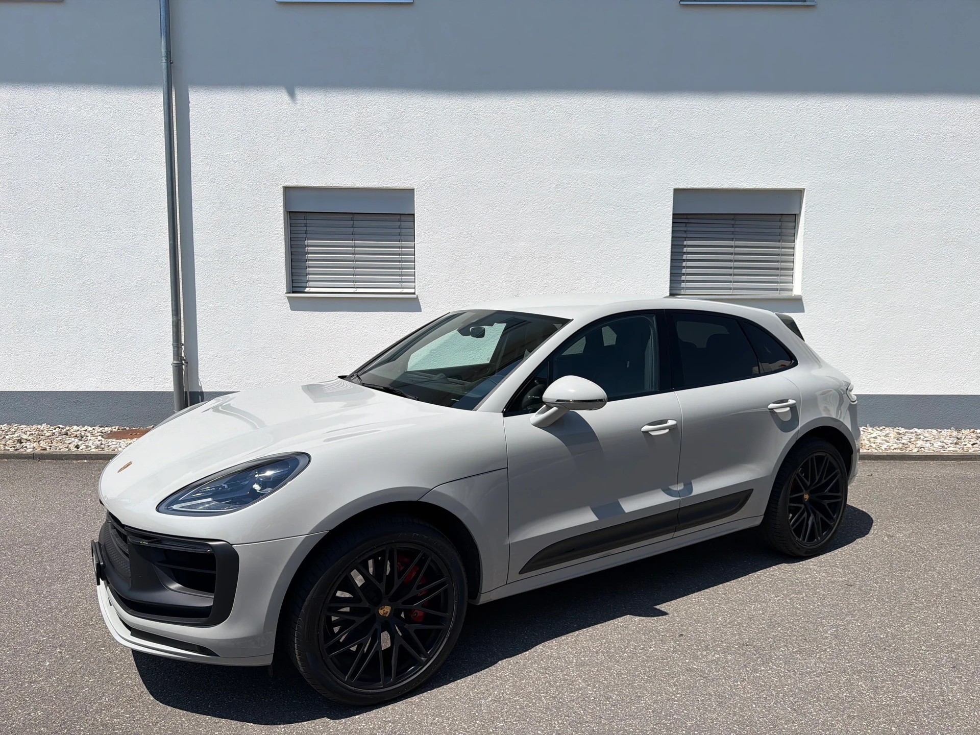 PORSCHE Macan GTS PDK-image-10