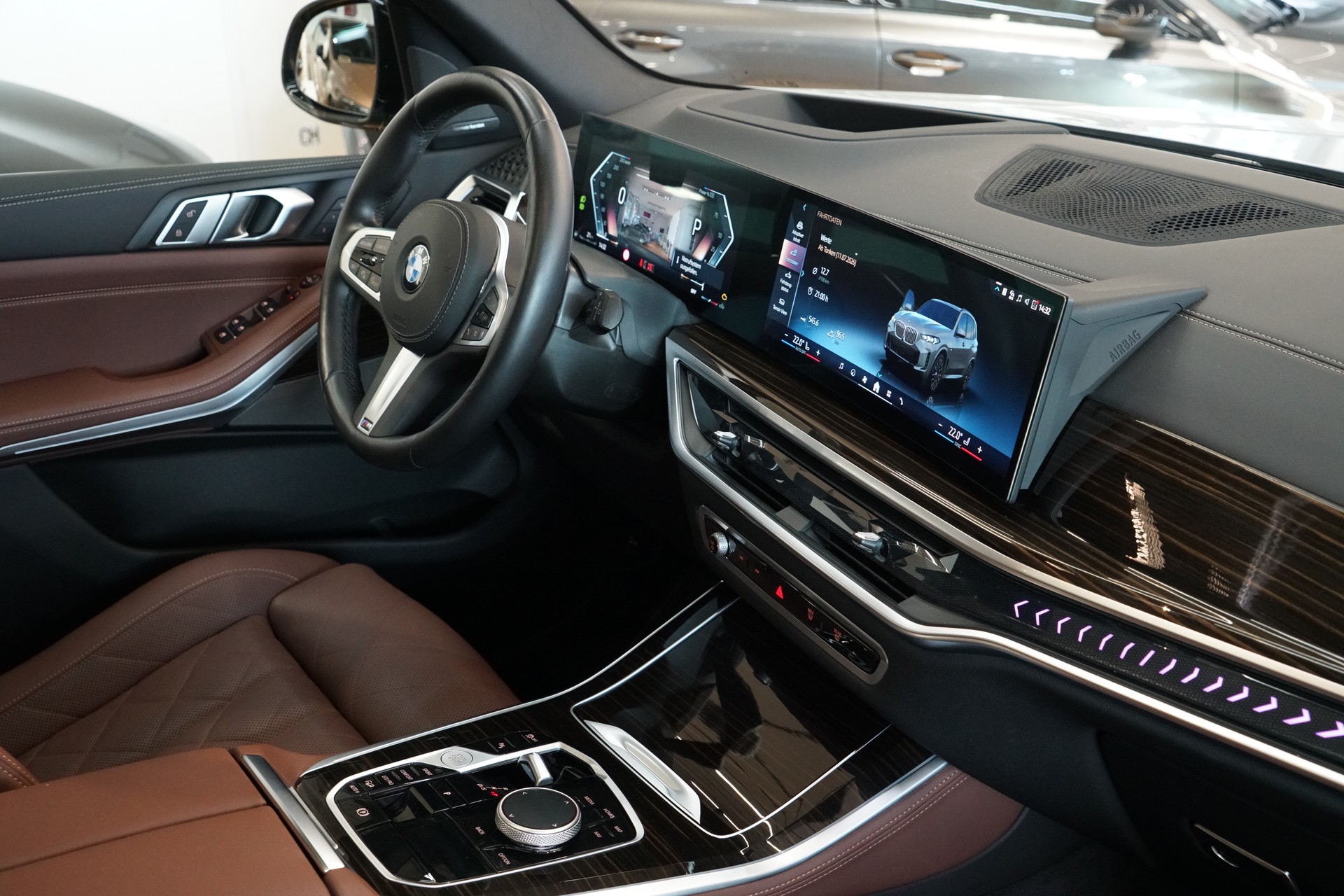 BMW X5 xDrive 48V 40i M Sport Pro Steptronic Brooklyn Grau-image-21