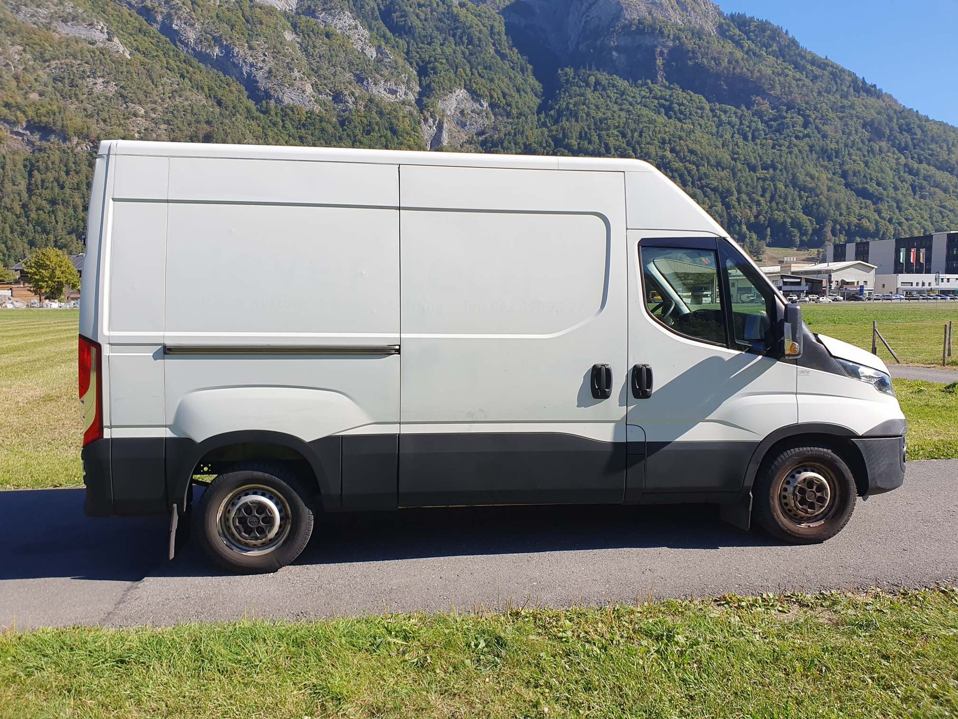 IVECO Daily 33S 13V Kaw.3000 H1.5 2.3 HPI 126-image-7