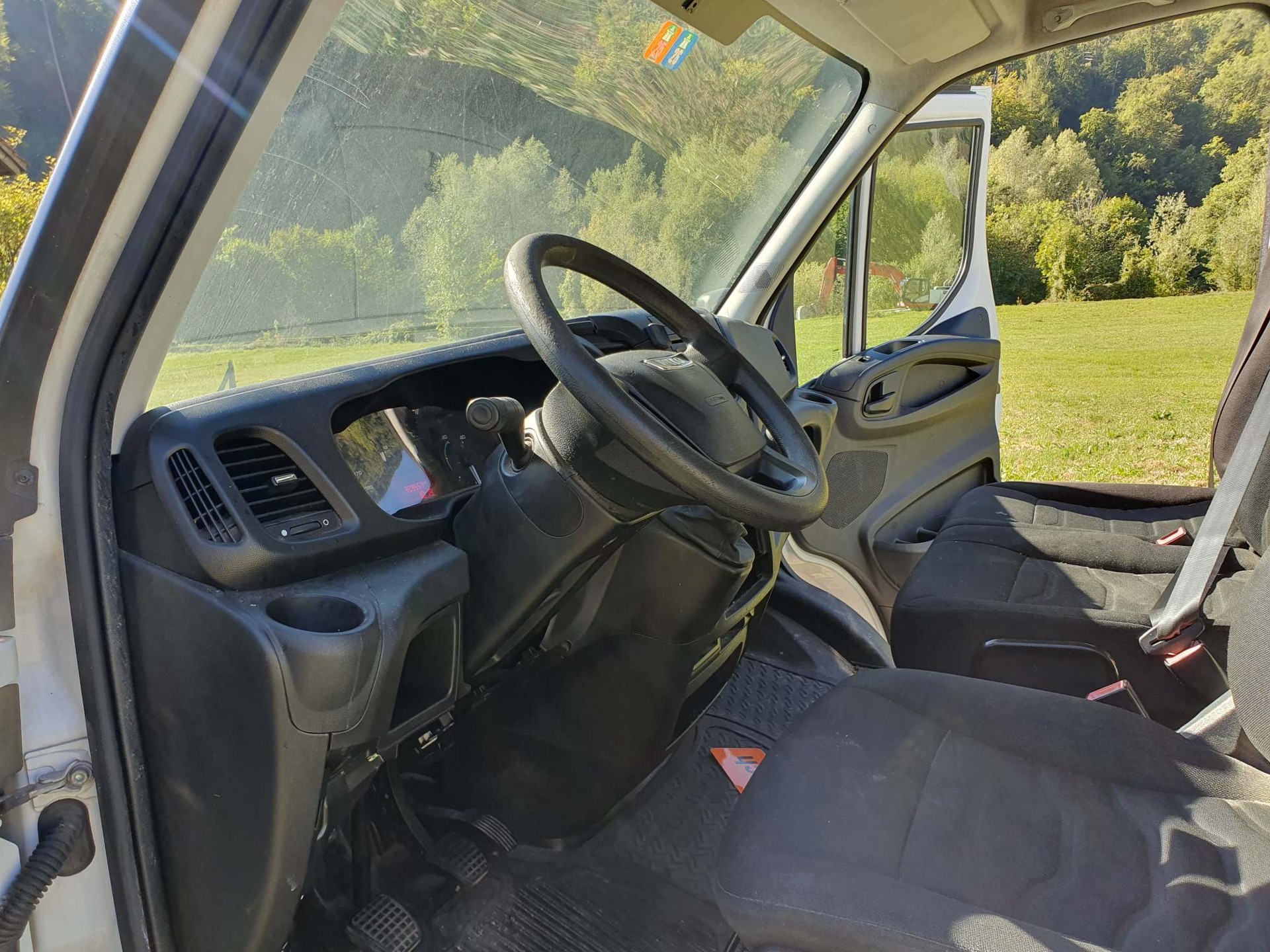 IVECO Daily 33S 13V Kaw.3000 H1.5 2.3 HPI 126-image-8