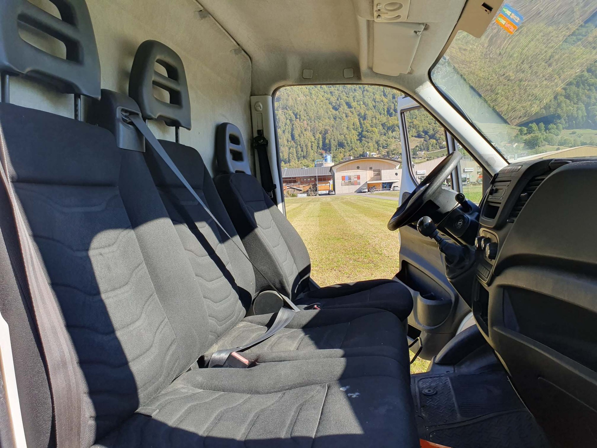 IVECO Daily 33S 13V Kaw.3000 H1.5 2.3 HPI 126-image-11