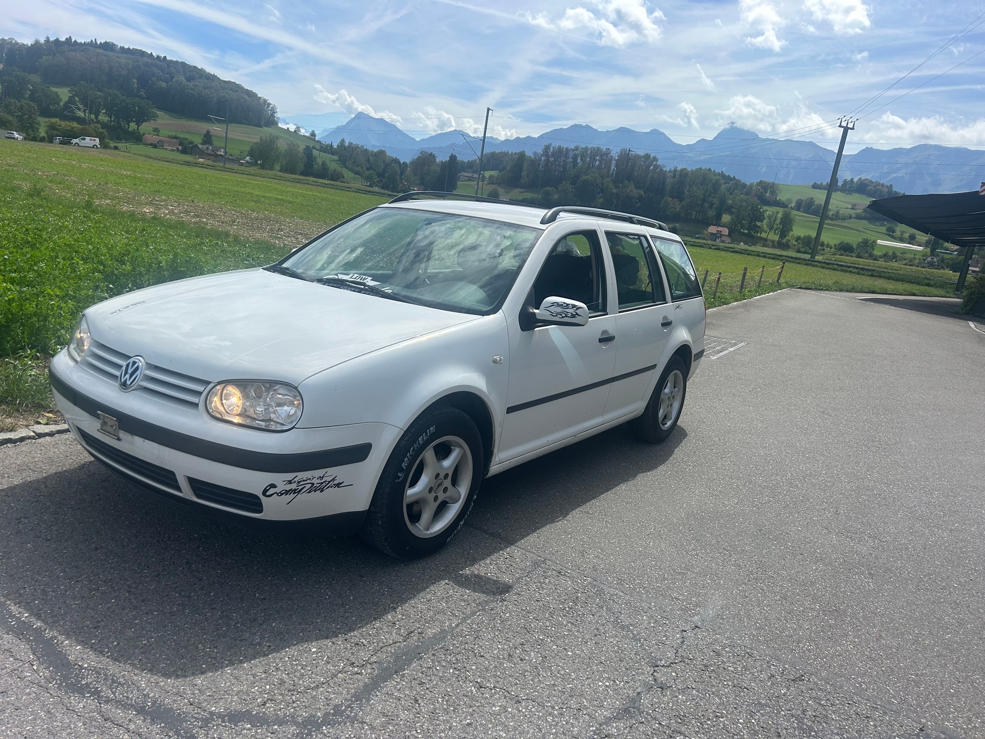 VW Golf Variant 1.9 TDI Trendline-image-0