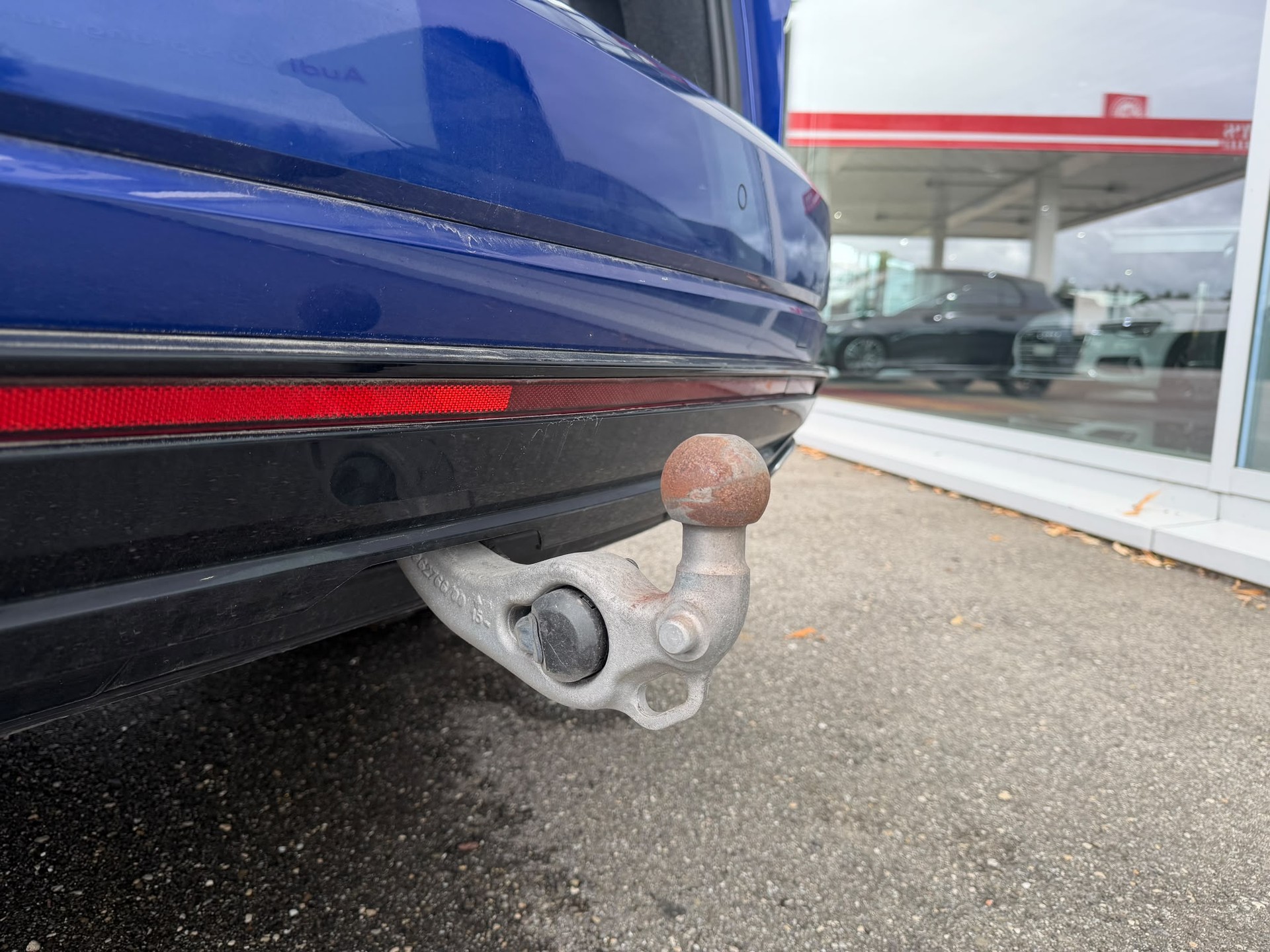 VW Touareg 3.0 TSI eHybrid R Tiptronic-image-28