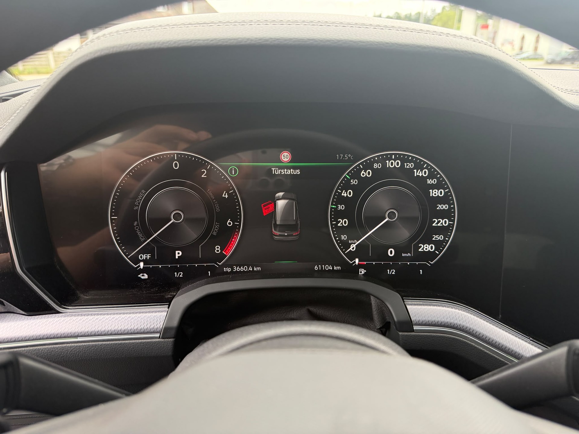 VW Touareg 3.0 TSI eHybrid R Tiptronic-image-15
