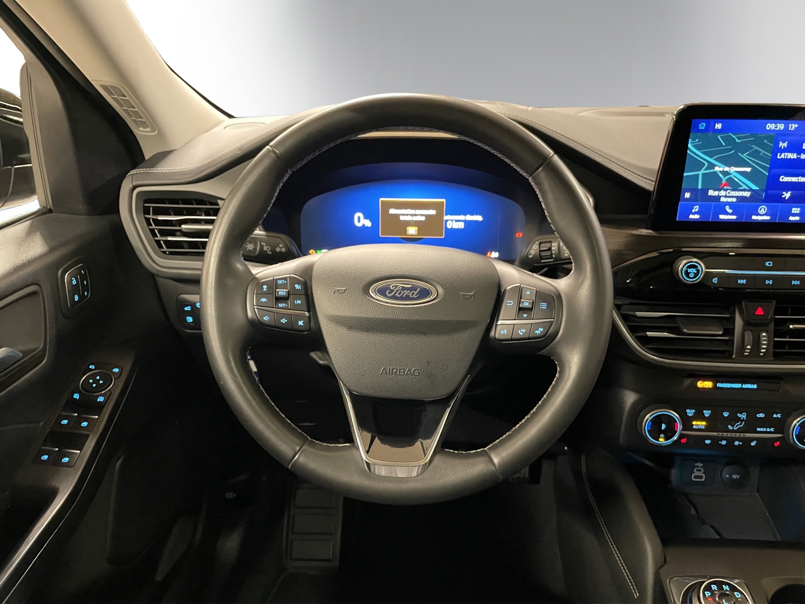 FORD Kuga 2.5 PHEV Vignale 2WD-image-12