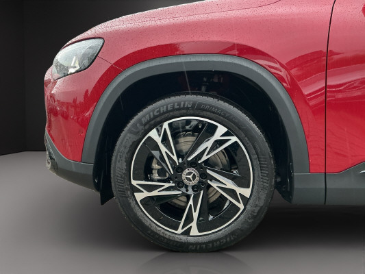 MERCEDES-BENZ GLB 200 4Matic 8G-Tronic-image-12