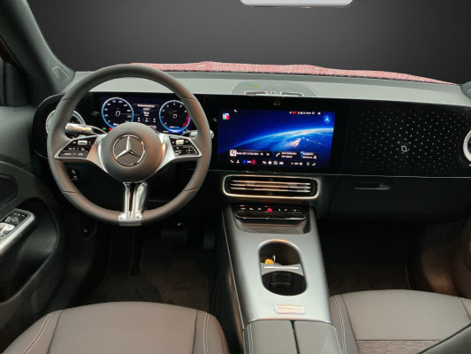 MERCEDES-BENZ GLB 200 4Matic 8G-Tronic-image-7