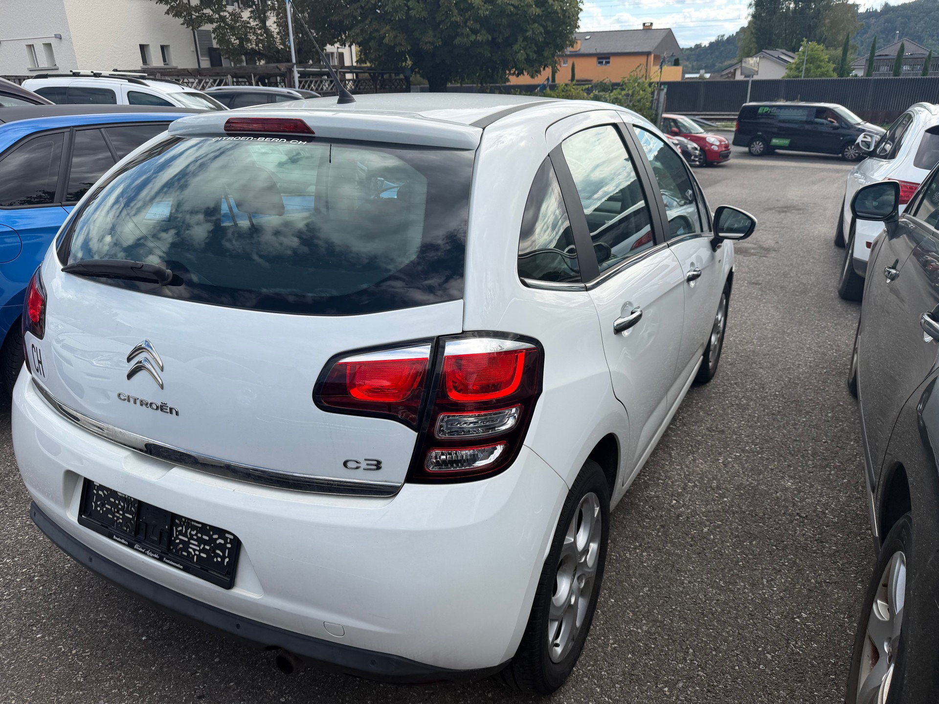 CITROEN C3 1.2i Exclusive-image-6