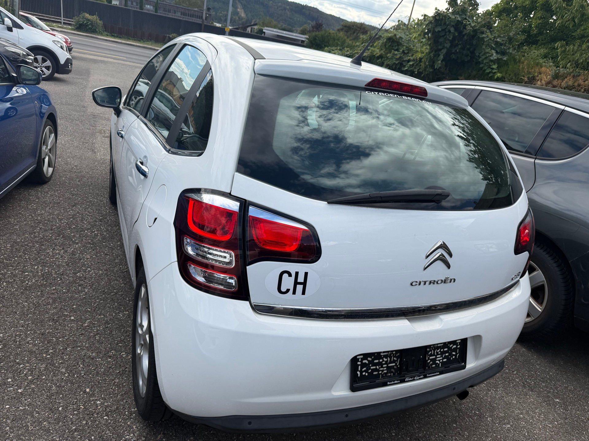 CITROEN C3 1.2i Exclusive-image-7