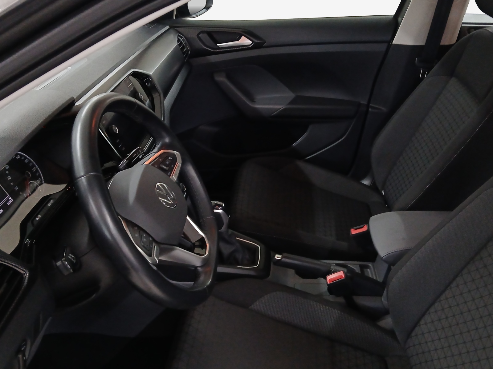 VW T-Cross 1.0 TSI Life DSG-image-7