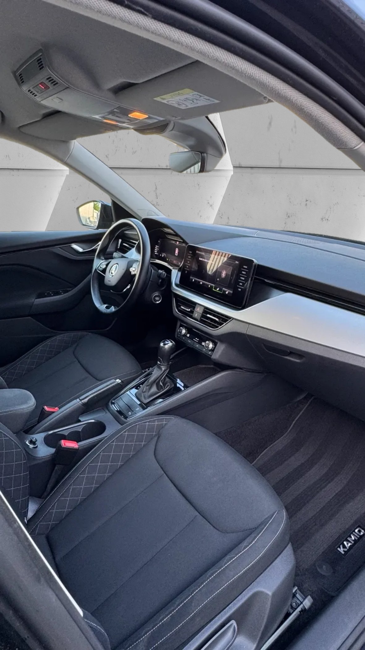 SKODA Kamiq 1.0 TSI Ambition DSG-image-11