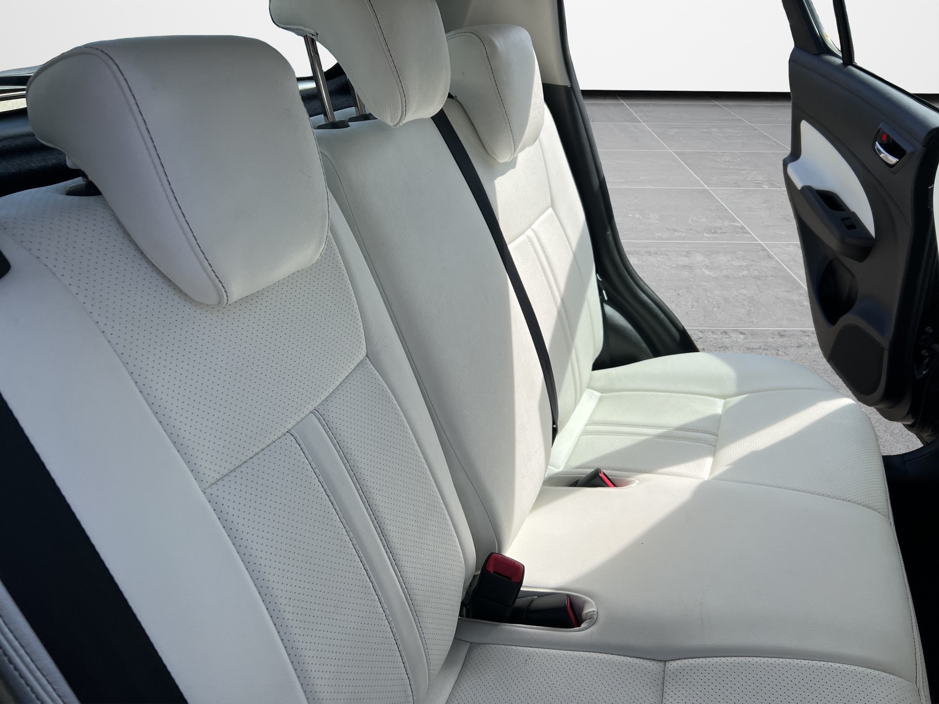 SUZUKI Swift 1.2 GL Top-image-13
