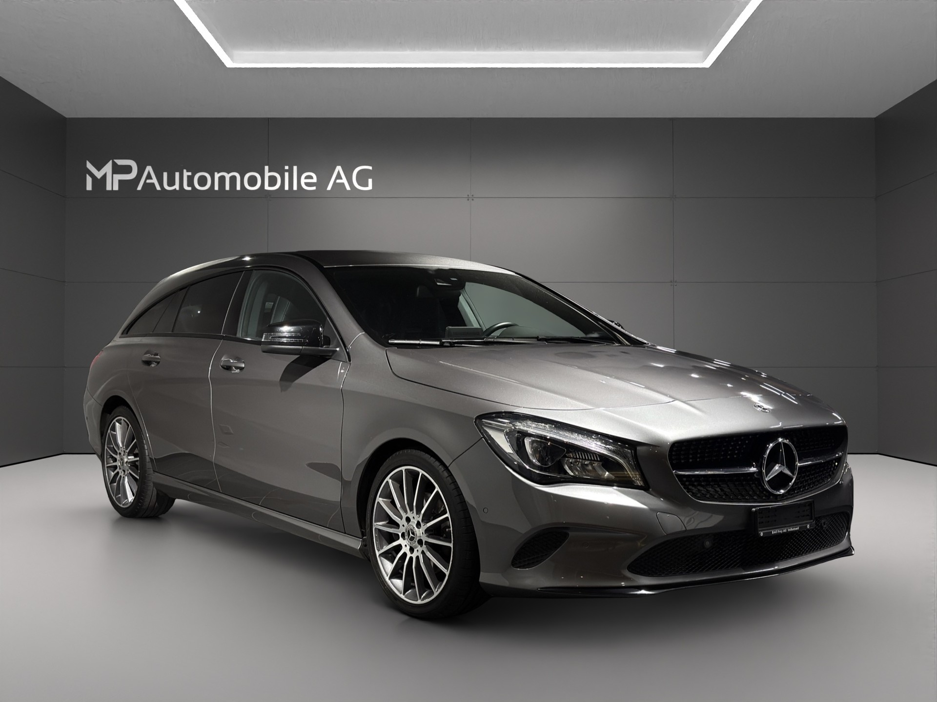 MERCEDES-BENZ CLA Shooting Brake 200 Night Star 7G-DCT-image-1