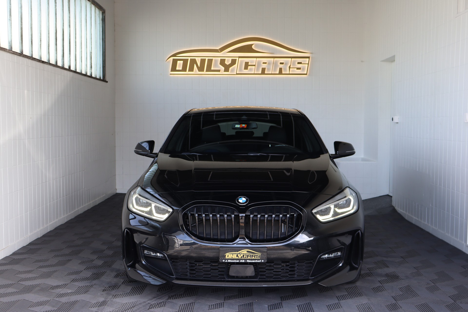 BMW 118I M SPORT STEPTRONIC * CH-FAHRZEUG * FAHRASSISTENZ-PAKET * RÜCKFAHRKAMERA *-image-1