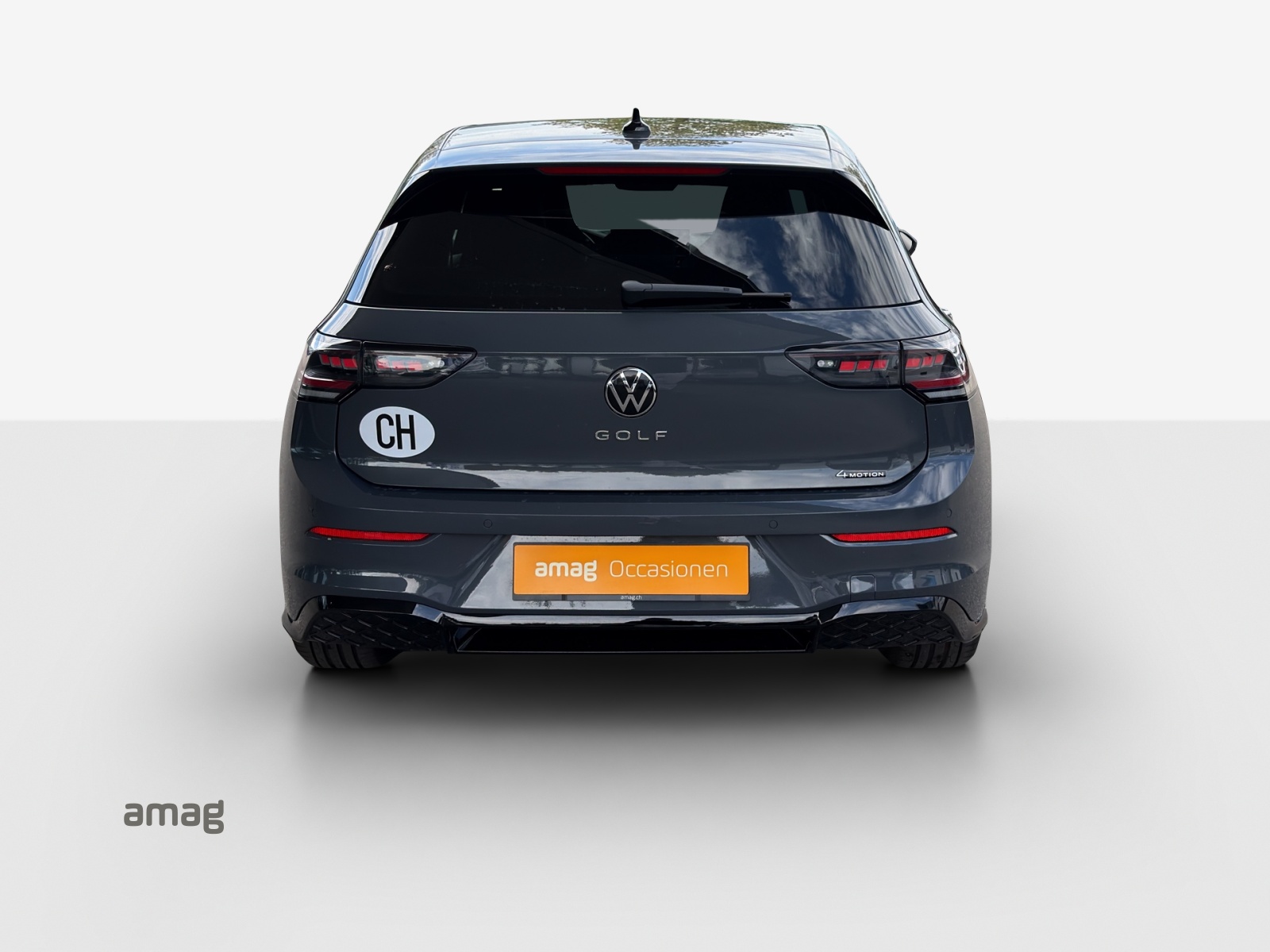 VW Golf 2.0 TSI R-Line DSG 4 Motion-image-3