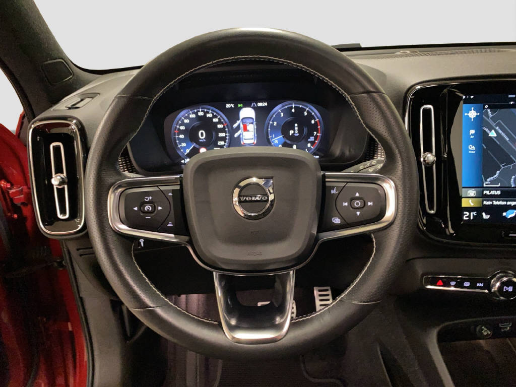 VOLVO XC40 2.0 B4 MH R-Design AWD-image-7