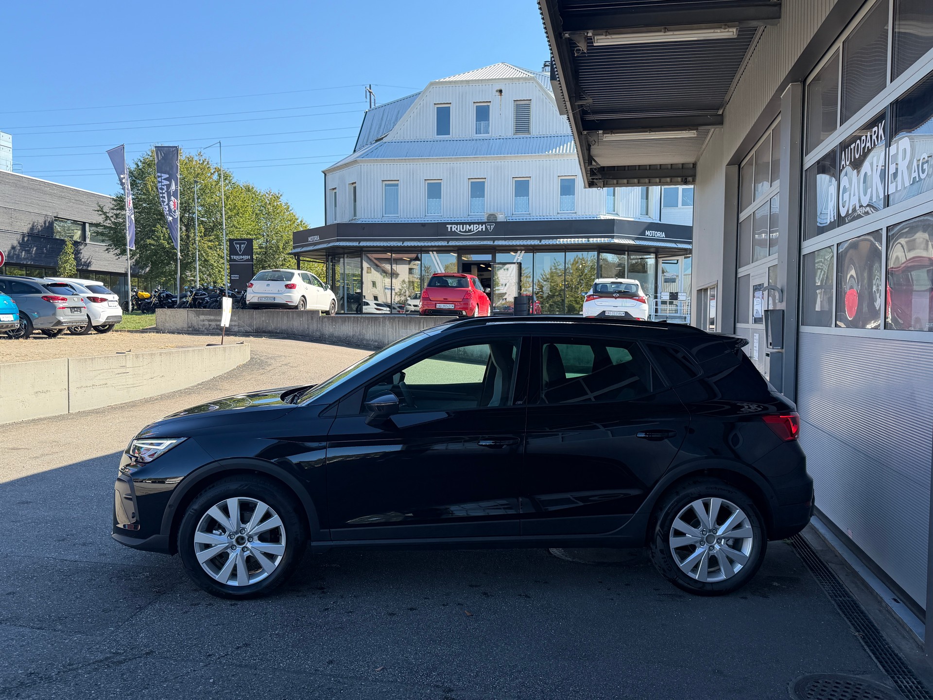 SEAT Arona 1.5 Eco TSI FR DSG-image-3
