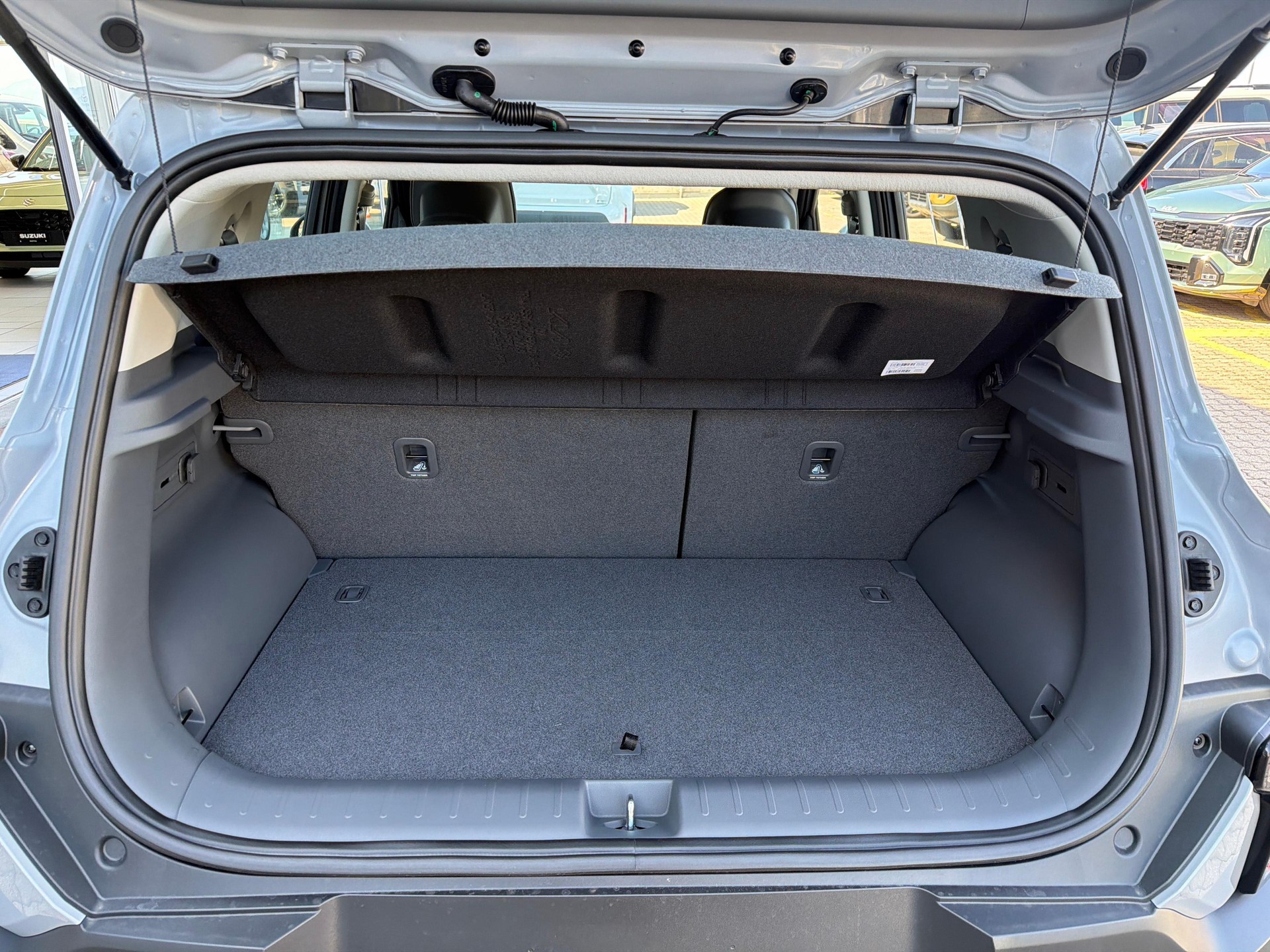 KIA EV2 61 kWh Air-image-11