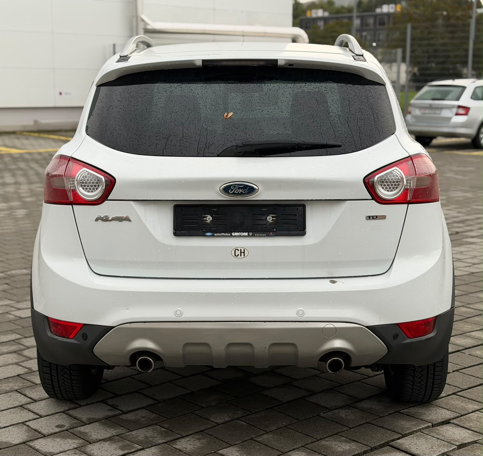 FORD Kuga 2.0 TDCi Titanium 4WD PowerShift-image-7