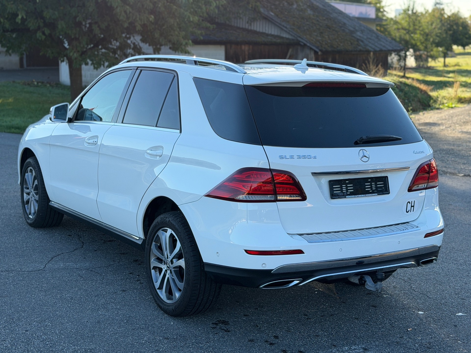 MERCEDES-BENZ GLE 350 d 4Matic 9G-Tronic-image-15