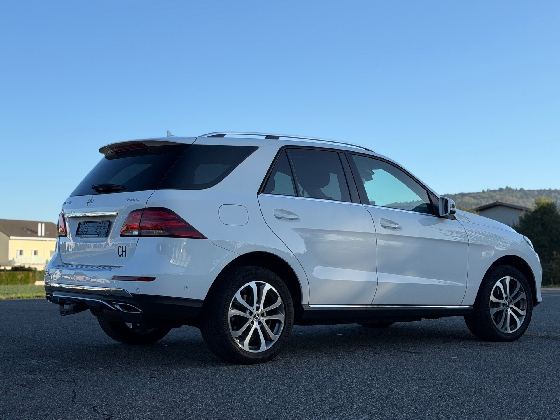 MERCEDES-BENZ GLE 350 d 4Matic 9G-Tronic-image-3