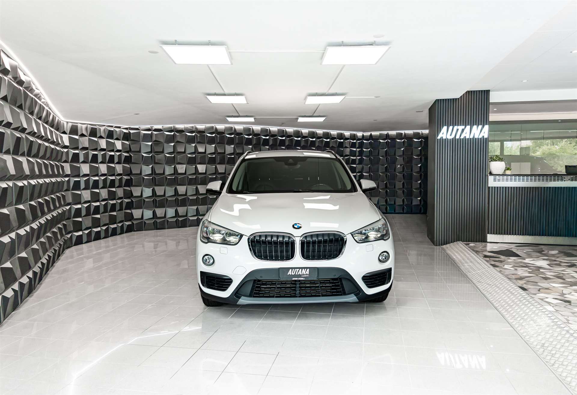 BMW X1 xDrive 20d Steptronic-image-3