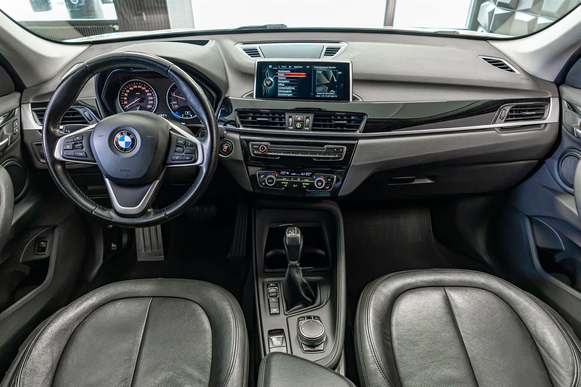 BMW X1 xDrive 20d Steptronic-image-5