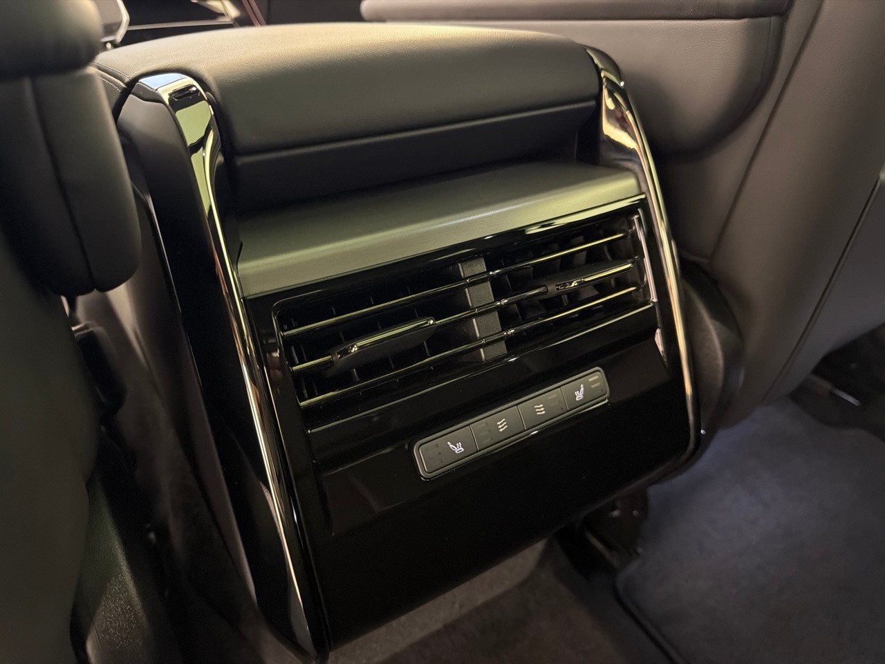LAND ROVER RR Sport P460e Dyn. SE-image-8
