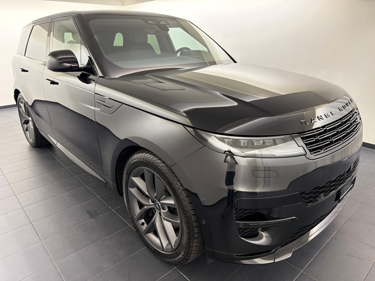 LAND ROVER RR Sport P460e Dyn. SE-showroom-element-3