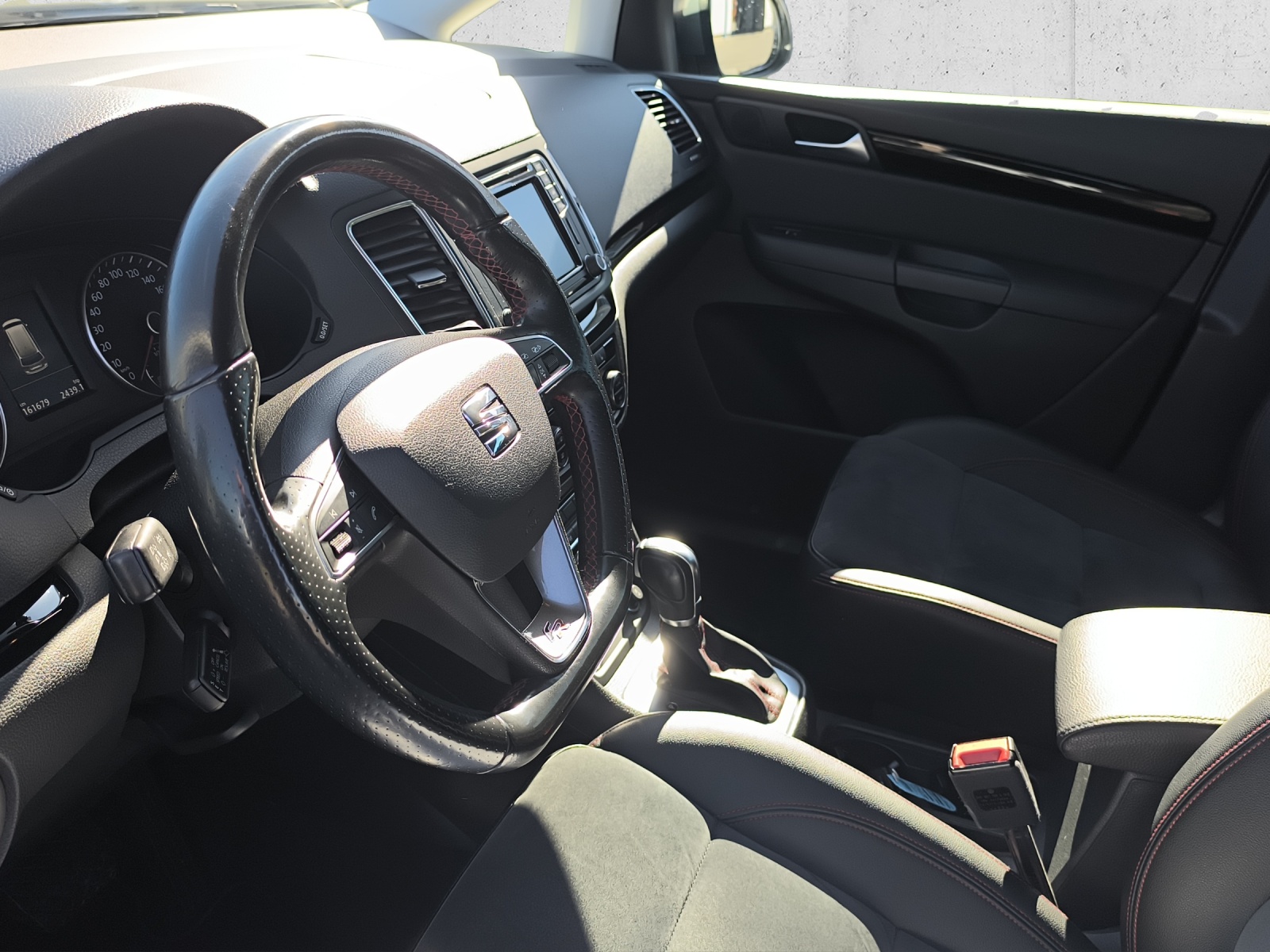 SEAT Alhambra 1.4 TSI FR Line DSG-image-8
