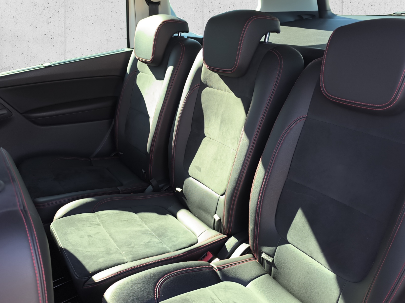 SEAT Alhambra 1.4 TSI FR Line DSG-image-12