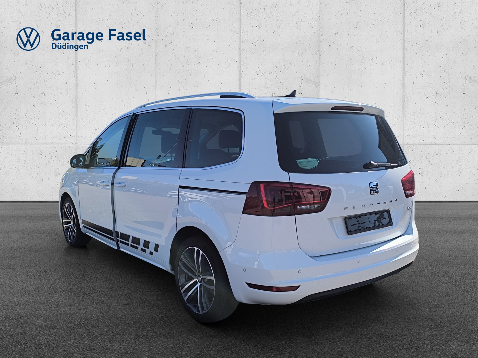 SEAT Alhambra 1.4 TSI FR Line DSG-image-2
