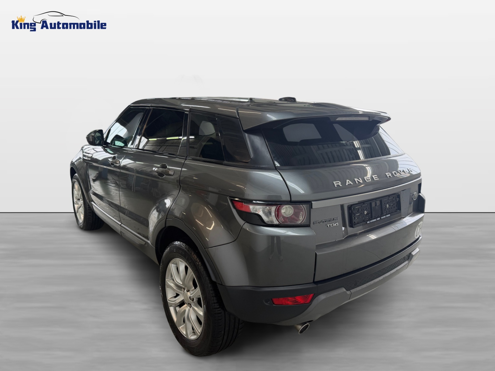 LAND ROVER Range Rover Evoque 2.2 TD4 Pure AT9 | CH-Auto | Ab MFK 07.2025 | Leder | Navi-image-4