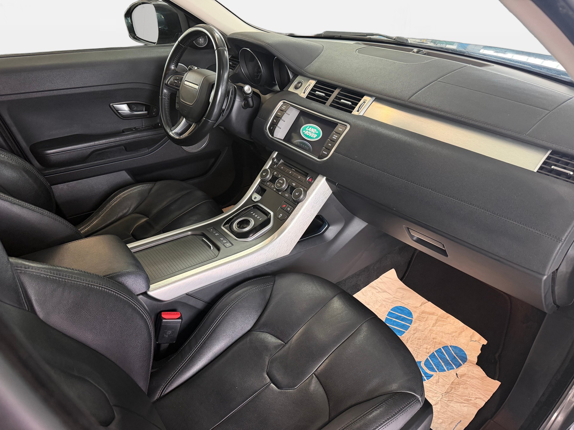 LAND ROVER Range Rover Evoque 2.2 TD4 Pure AT9 | CH-Auto | Ab MFK 07.2025 | Leder | Navi-image-8