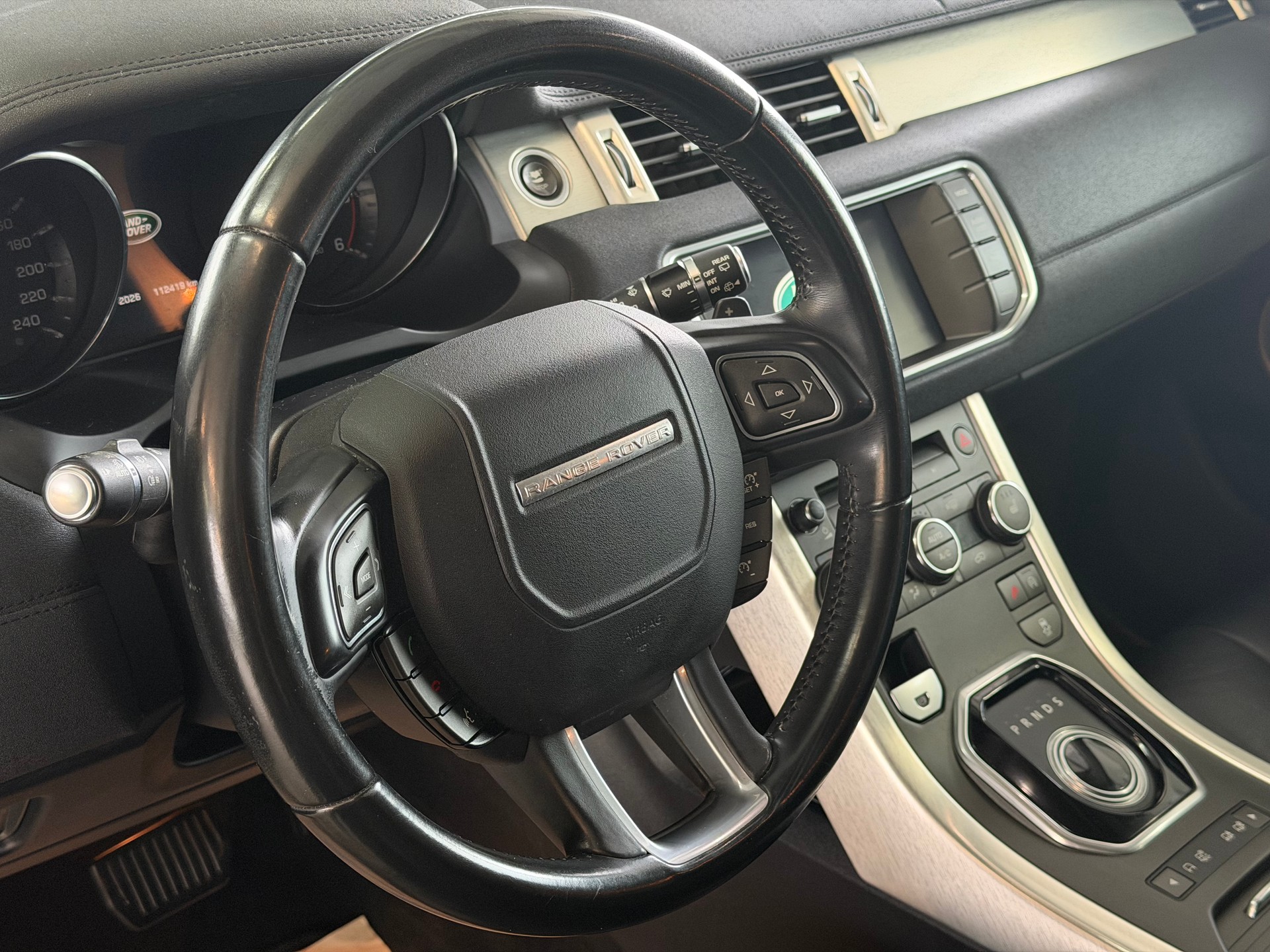 LAND ROVER Range Rover Evoque 2.2 TD4 Pure AT9 | CH-Auto | Ab MFK 07.2025 | Leder | Navi-image-14