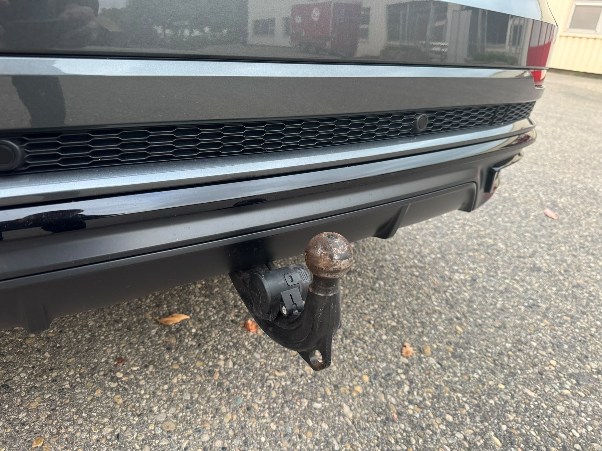 AUDI Q8 55 TFSI quattro tiptronic-image-5