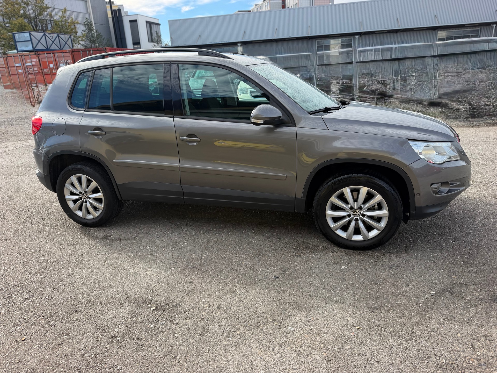 VW Tiguan 2.0 TSI Track&Field-image-3