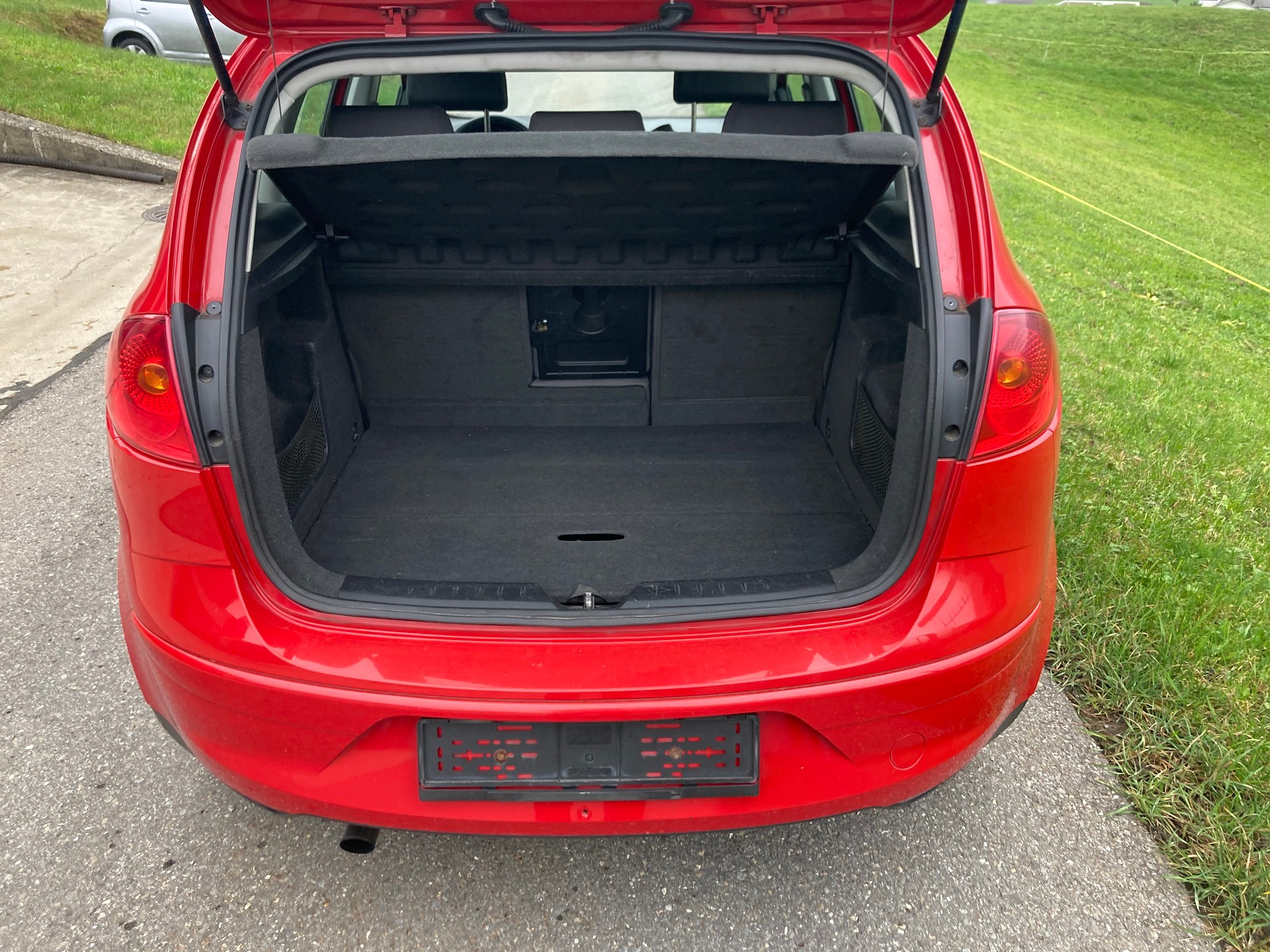 SEAT 1.6 MPI Stylance-image-1