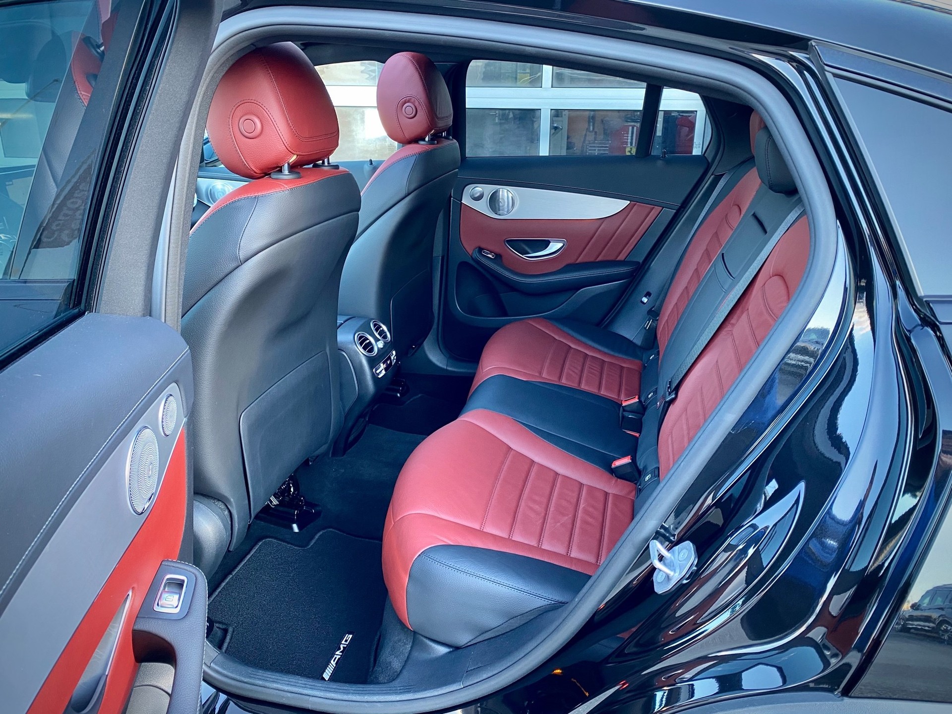 MERCEDES-BENZ GLC Coupé 43 AMG 4Matic 9G-Tronic - Véhicule Suisse (CH)-image-9