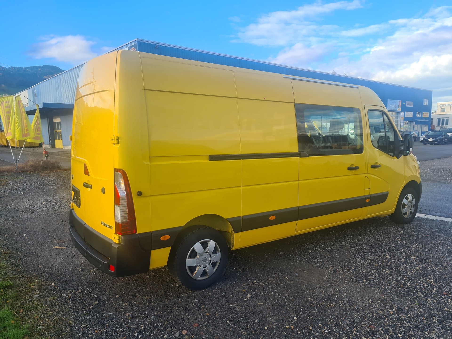 RENAULT Master T35 2.3dCi 130 L3H2-showroom-element-3